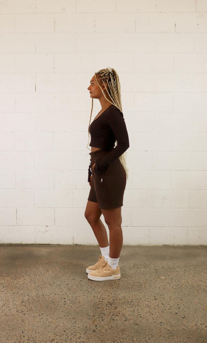 The Malia Set - Chocolate (Sweat short) - Eris Collective